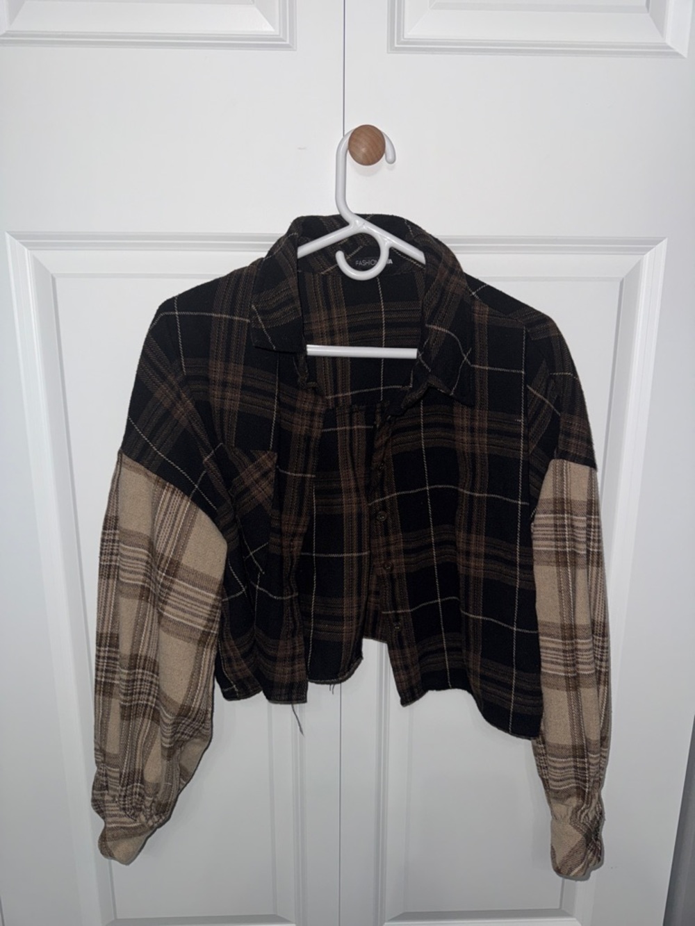 Fashion Nova Black & Brown Plaid Cropped Jacket